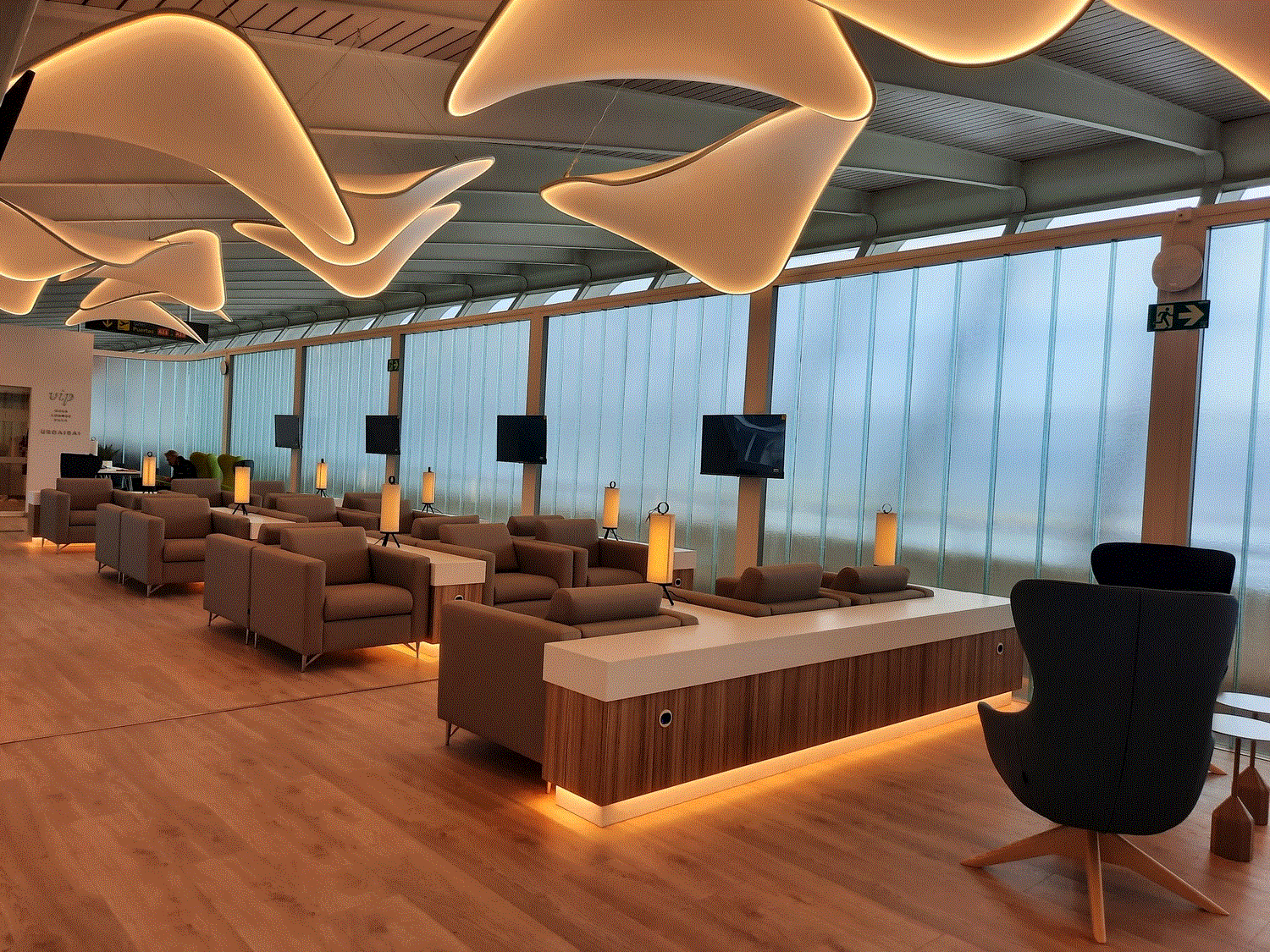 Urdaibai VIP Lounge logo
