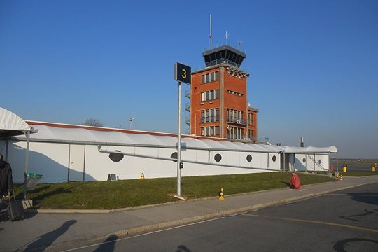 Parcare Aeroport Beauvais