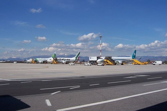 Parken Flughafen Verona