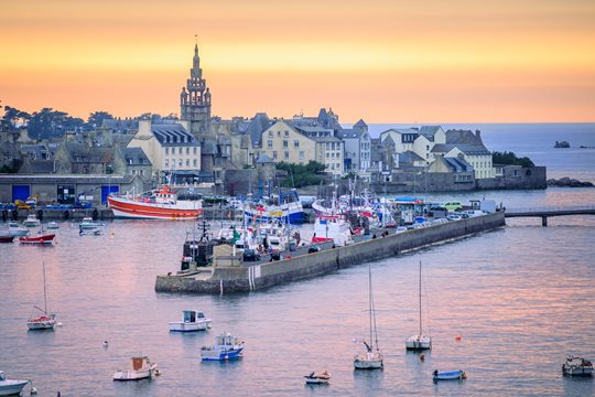 Parking au Port de Roscoff