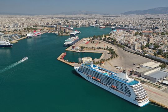 Piraeus Port Parking