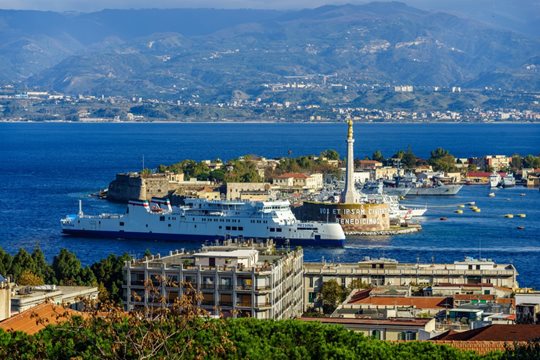 Messina Port Parking