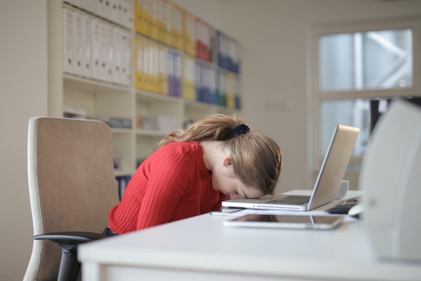 5-common-physician-burnout-symptoms-and-solutions
