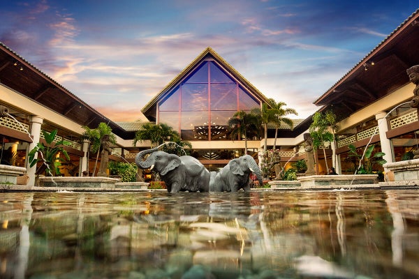 Loews Royal Pacific Resort at Universal Orlando