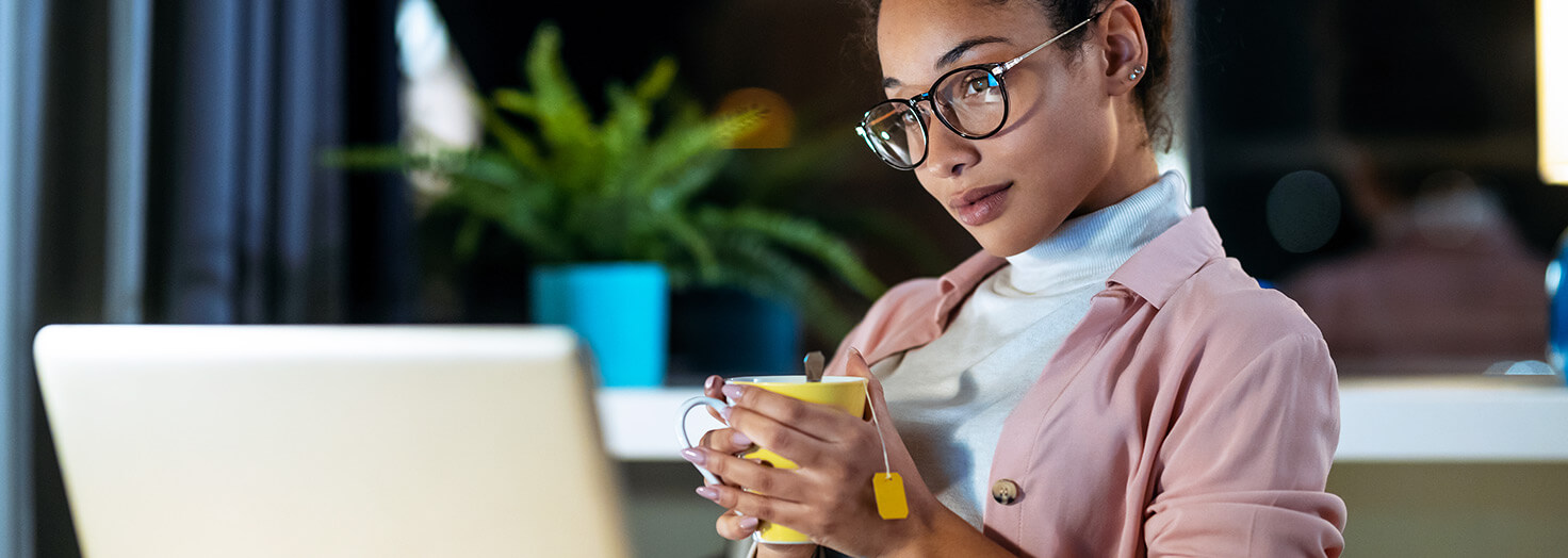 Person watching online CME on laptop