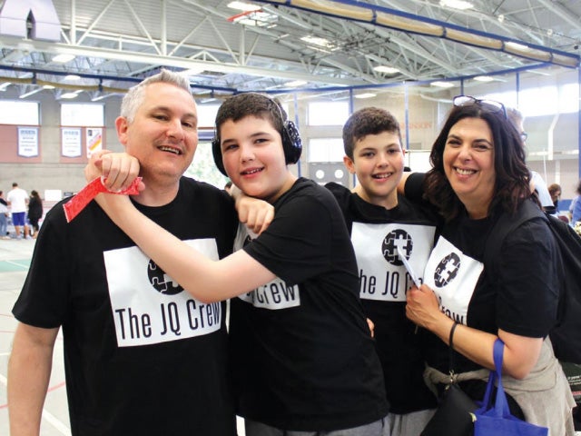 Steven Baranoff, Quinn Baranoff, Jack Baranoff, and Donna Greenspon at the Autism Speaks Canada Montreal Walk 2018