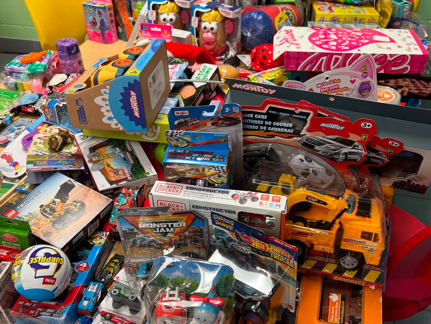 Holiday Campaign Kindness Quest