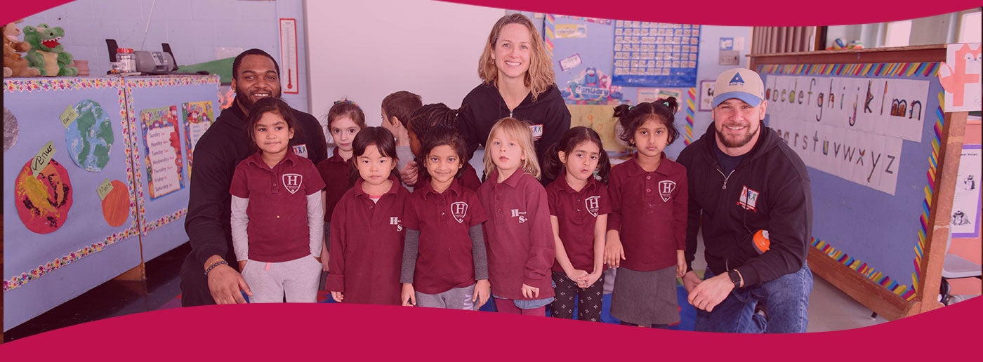 Hampstead Elementary School students and staff
