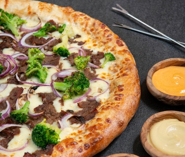 The Chines Fondue Pizza