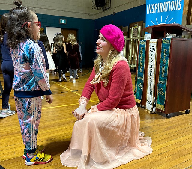 Samara O’Gorman takes all the time she needs to answer a student’s question after her presentation at Edinburgh Elementary School of the EMSB on February 27. Photo: Mark Bergman
