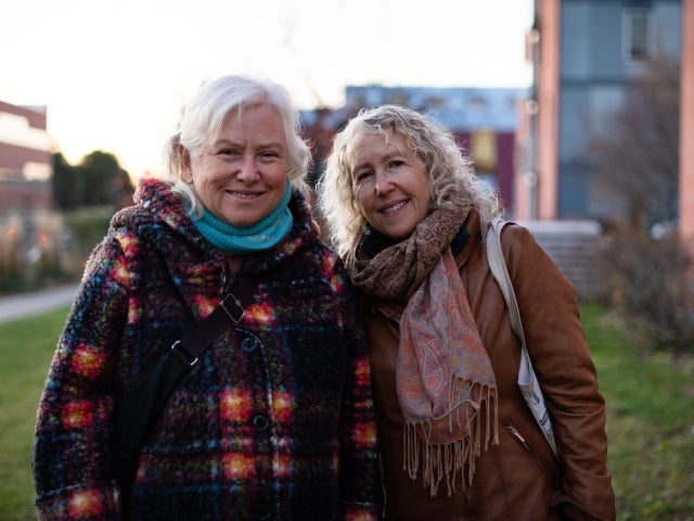 Mad Sisters: Grundy’s search for sisterhood