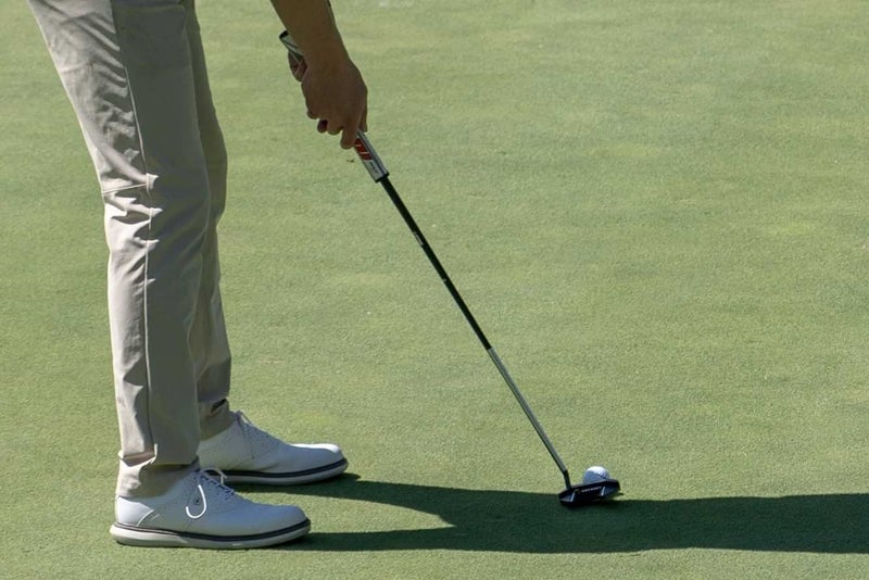 How to Choose a Putter: A Beginner's Guide | Golf Avenue