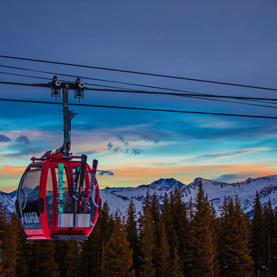 aspen gondola sunset