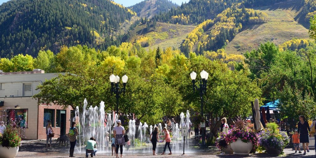 aspen mountain in fall with fountains