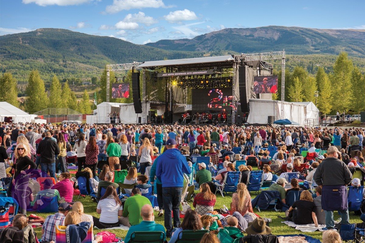 live music in aspen concert stage