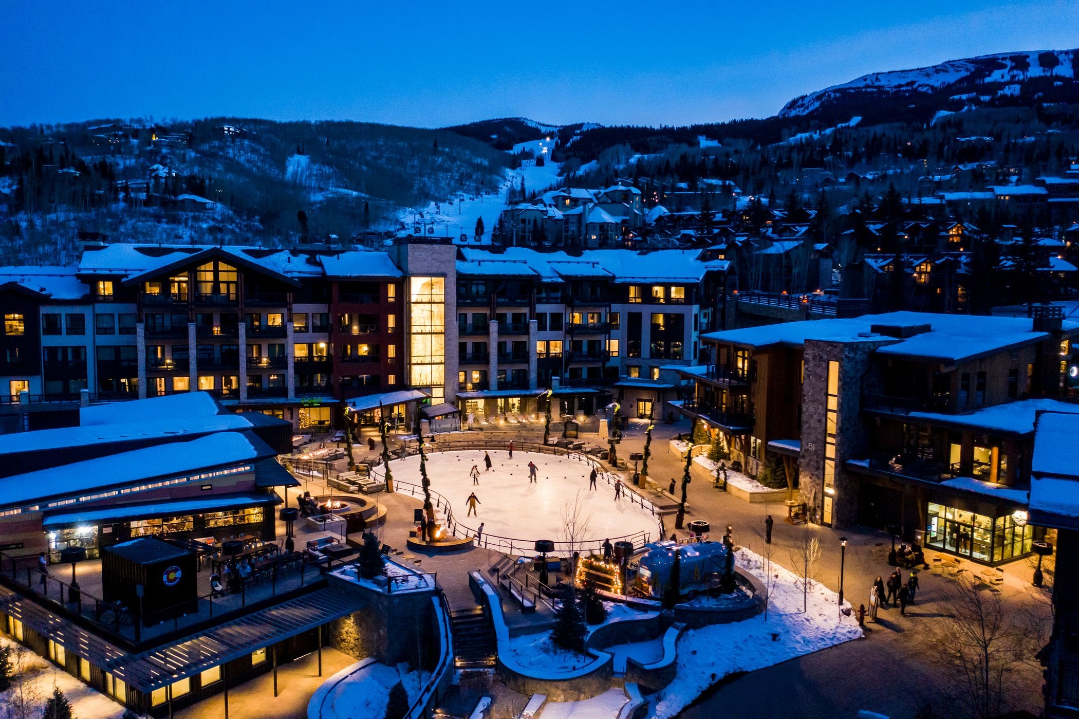 ice skating at snowmass village limelight