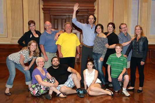 The cast for On The Rooftop